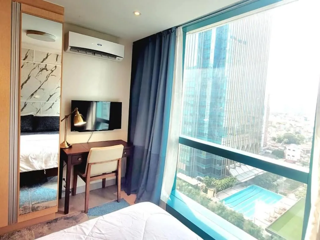 Cozy Cradle Bgc Aparthotel Manila